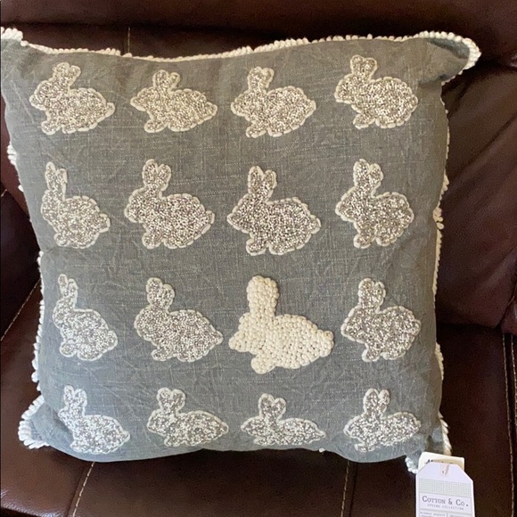 Spring Collection pillow - Picture 3 of 7